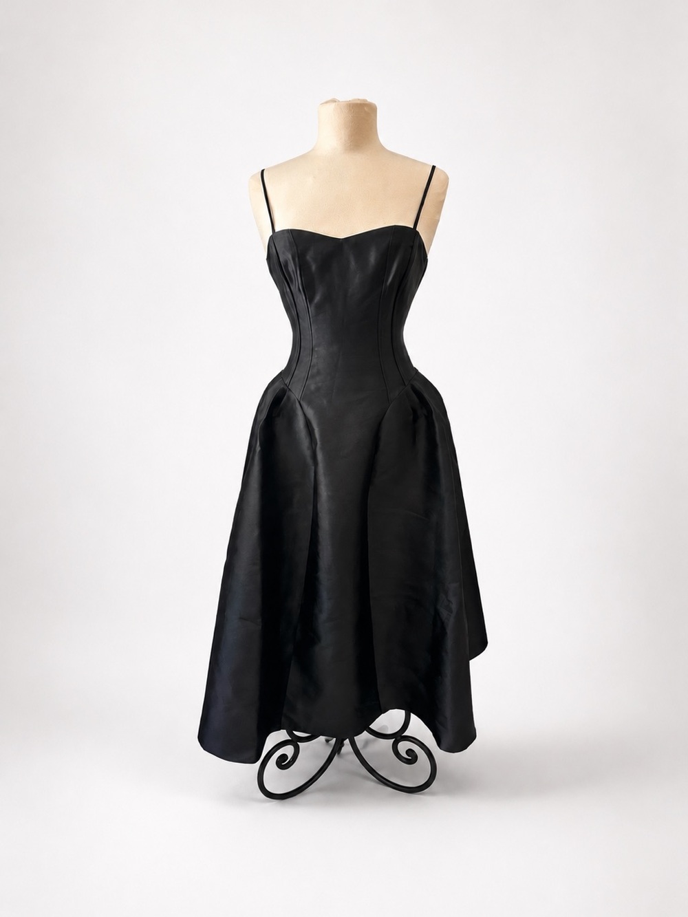 Express Black Fit & Flare Midi Dress Sz 4 NWT Adjustable Straps Sweetheart Neck